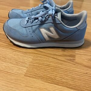 New Balance 311